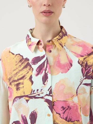 Chemisier 'YASErini' YAS en bleu