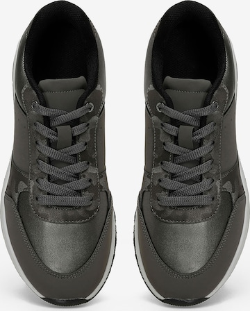 ART BELLA Sneakers 'CW23053 3PR' in Grey