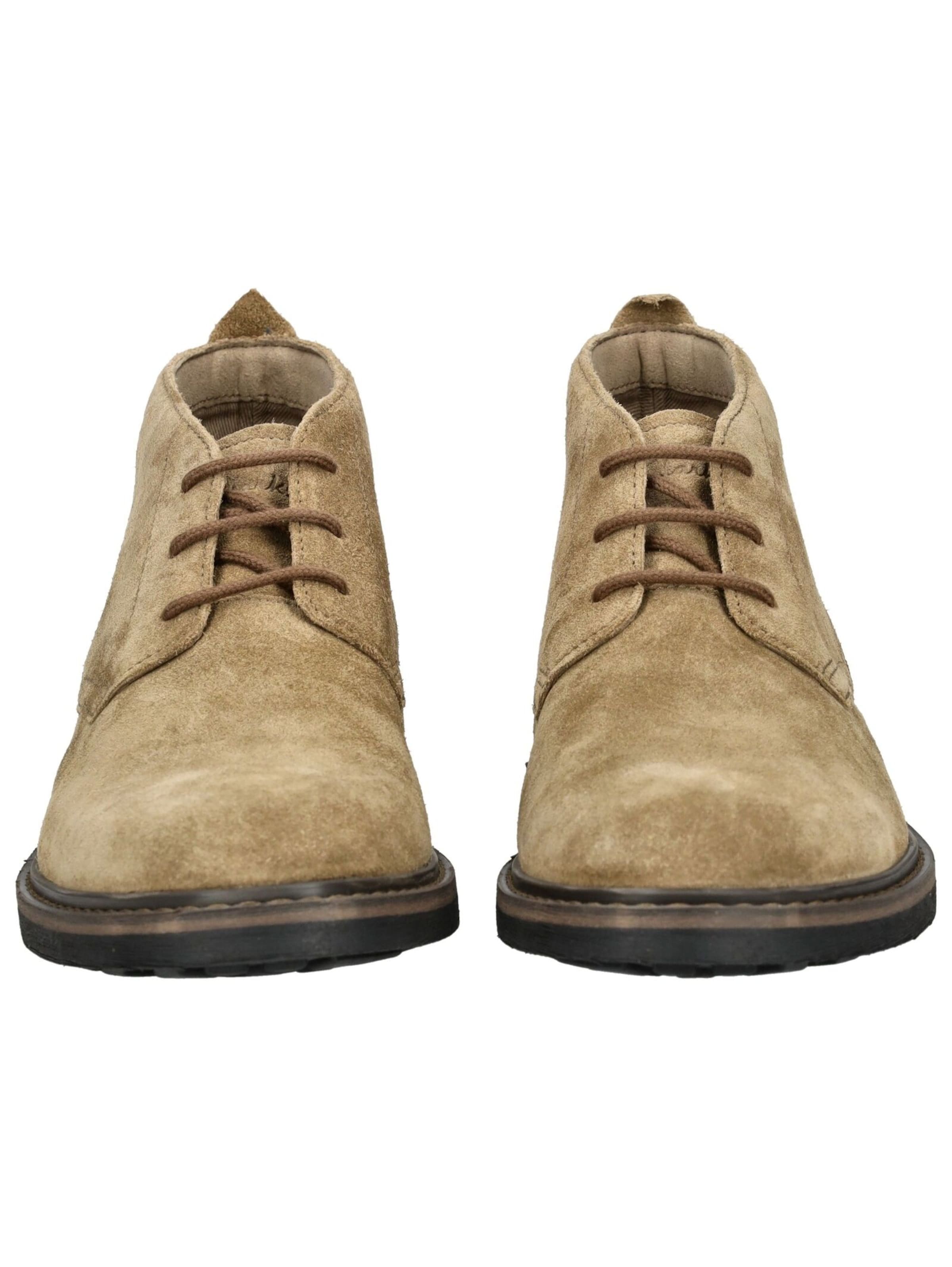 CLARKS Lace-up boot in Brown