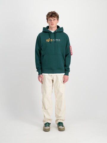 ALPHA INDUSTRIES Sweatshirt i grön
