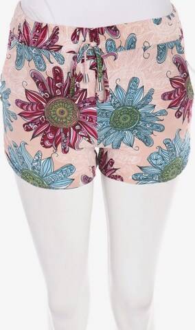 Chicorée Shorts in XS in Pink: front