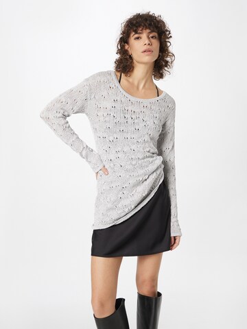 WEEKDAY Pullover 'Melany' in Grau: Vorderseite