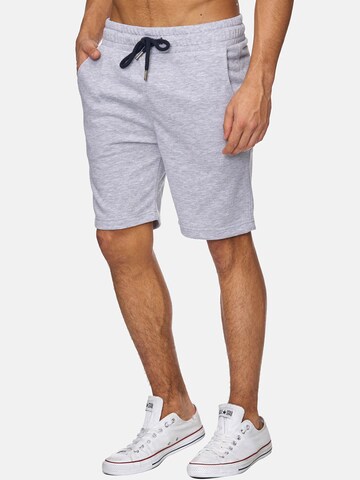 Reslad Regular Hose 'Shorts Basic Sweathose' in Grau