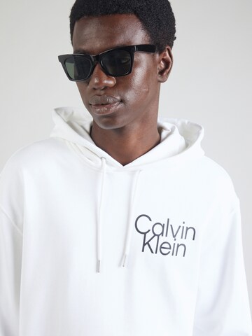Calvin Klein - Sudadera en blanco