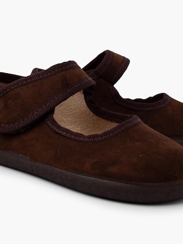 Chaussure basse Pisamonas en marron