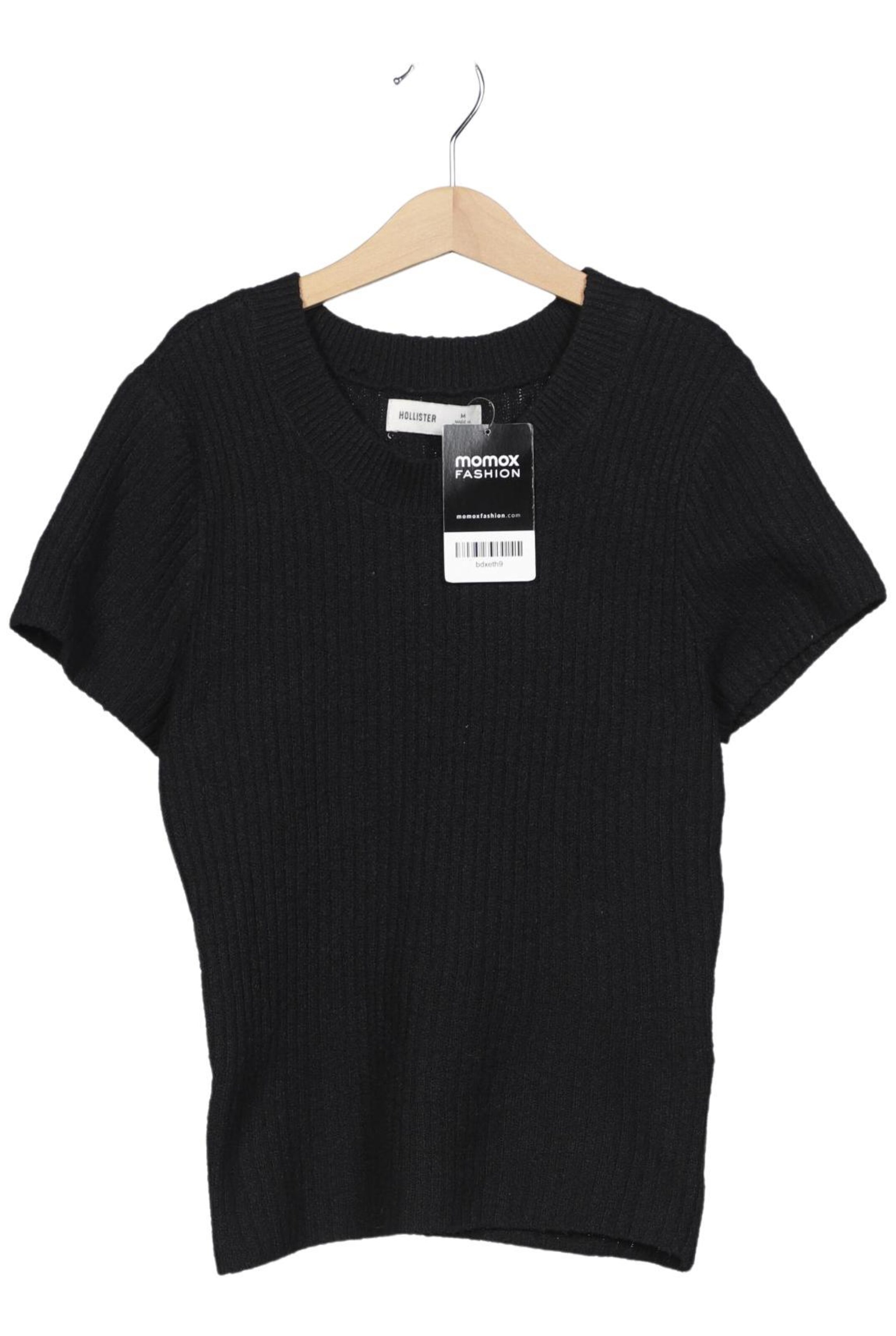 HOLLISTER Sweater & Cardigan in M in Black: front