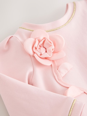 Robe Baker by Ted Baker en rose