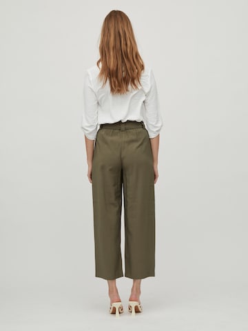 Vila Petite Loose fit Pleat-Front Pants 'Karen' in Green