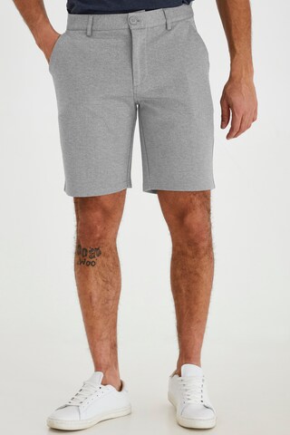 BLEND Regular Chino Pants in Grey: front