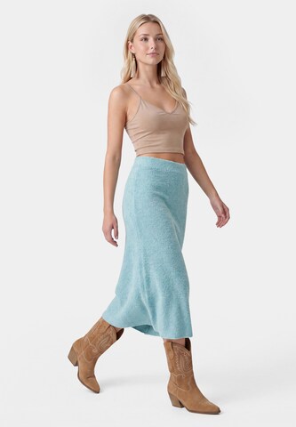 IZIA Rok in Blauw