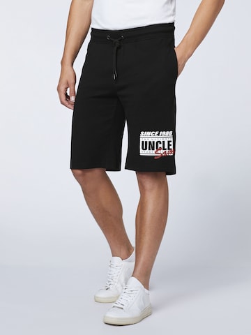 UNCLE SAM Regular Pants in Black: front