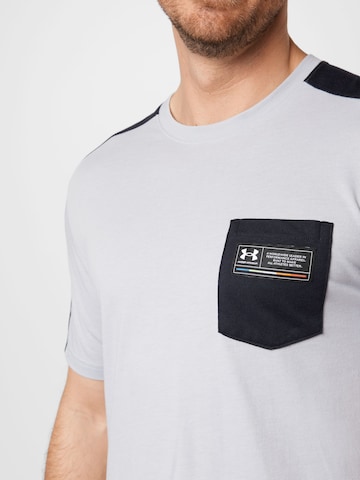 UNDER ARMOUR Функциональная футболка в Серый