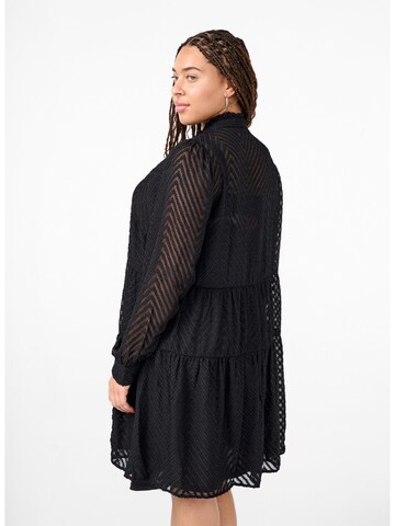Robe 'VHUT' Zizzi en noir