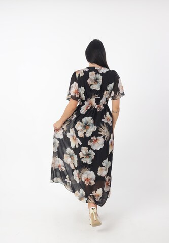 Abito estivo di Elara in nero