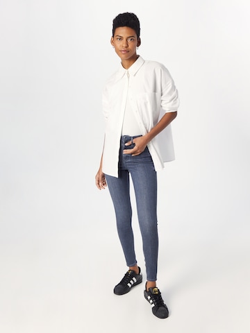 Coupe slim Jean River Island en bleu