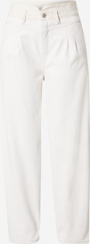 s.Oliver Regular Pleated Jeans in Beige: front