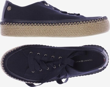 TOMMY HILFIGER Sneakers & Trainers in 39 in Blue: front