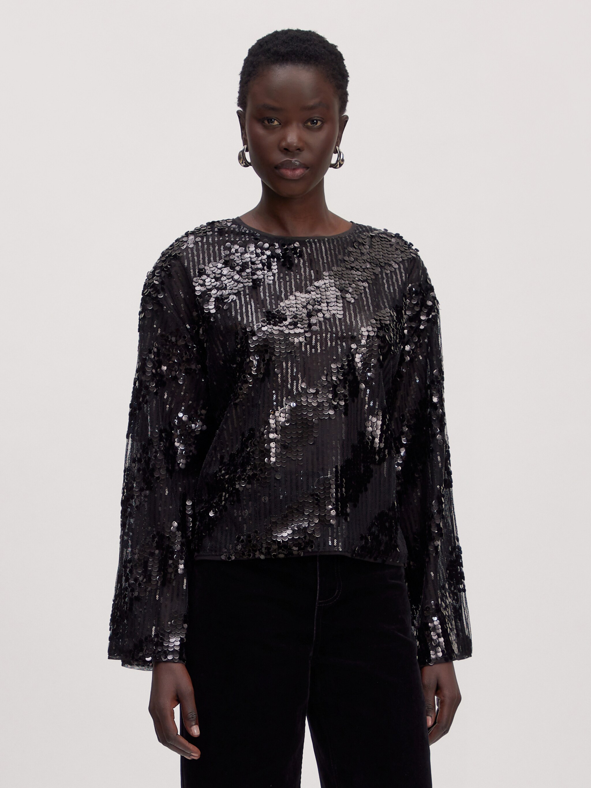 EDITED Produkte Shirt 'Xavia' schwarz