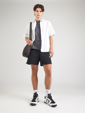 Nike Sportswear Póló - szürke