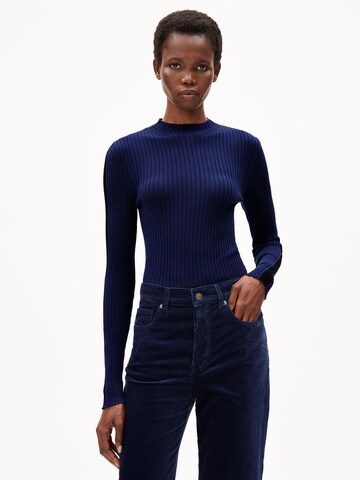 ARMEDANGELS Sweater 'Alania Club' in Blue: front