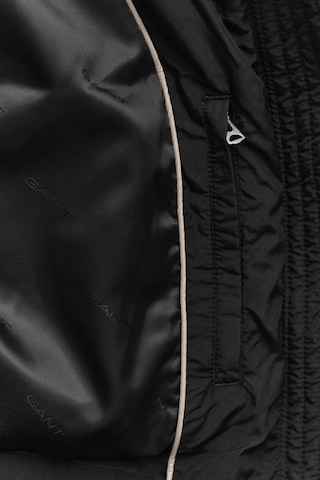 GANT Winter Jacket in Black
