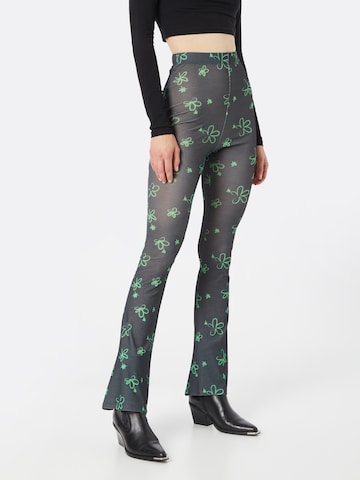 Nasty Gal Flared Broek in Zwart: voorkant