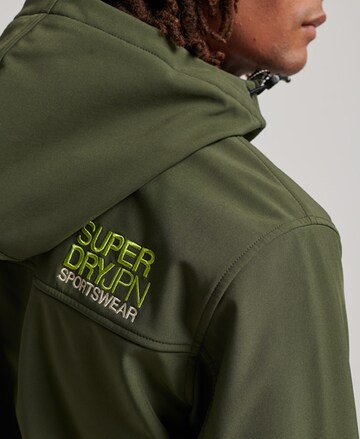 Veste de sport 'Trekker' Superdry en vert