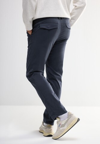 Street One MEN Regular Chino im Relaxed Fit in Blau