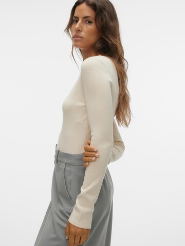 VERO MODA - Jersey 'MATHILDE' en gris