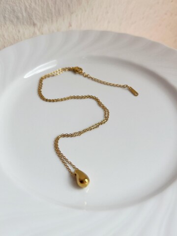 Kamakula Necklace 'Minimal Teardrop' in Gold