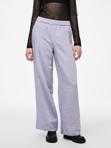 PIECES Wide leg Broek 'PCFubbi' in Lila: voorkant