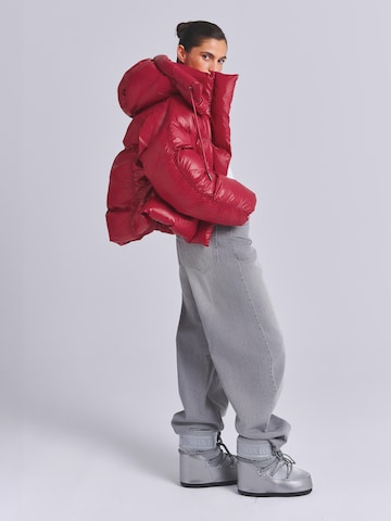 AEMMI Winter Jacket in Red