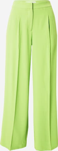 SELECTED FEMME - Pierna ancha Pantalón plisado 'TINNI' en verde: frente