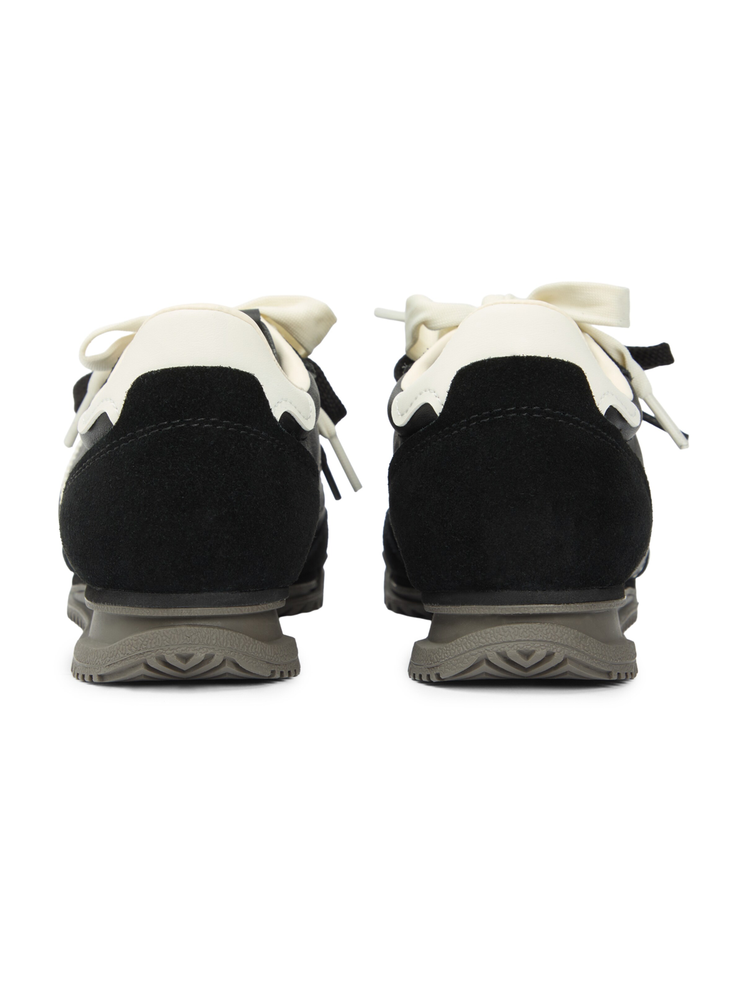 Tommy Jeans Σνίκερ χαμηλό σε μαύρο