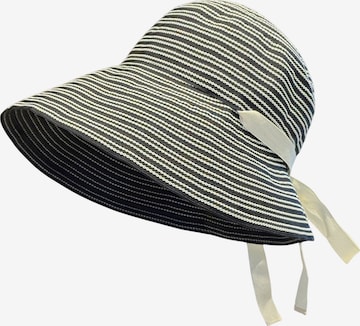 Magicshe Hat in Black: front
