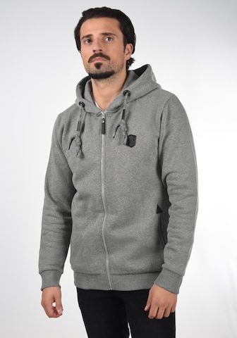 Veste de survêtement INDICODE JEANS en gris : devant