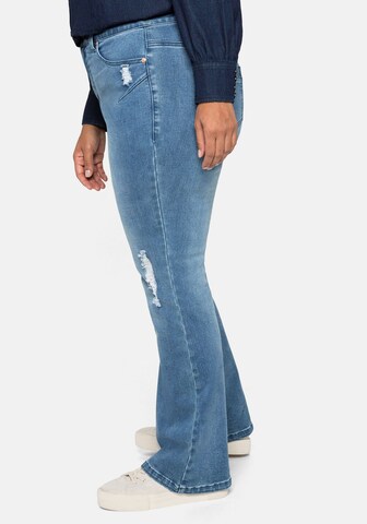 SHEEGO Boot cut Jeans in Blue