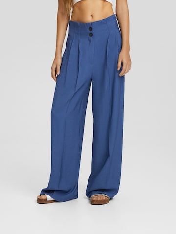 Wide Leg Pantalon à pince Bershka en bleu : devant