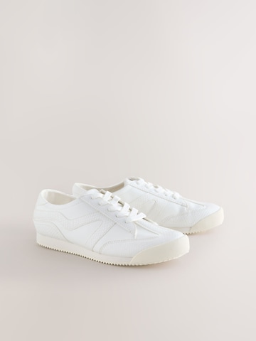 Next Низкие кроссовки в Белый