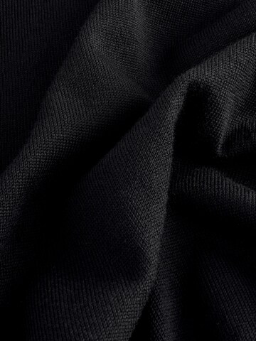 Next - Camiseta en negro