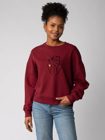 Felpa 'Self love ' di Watapparel in rosso: frontale