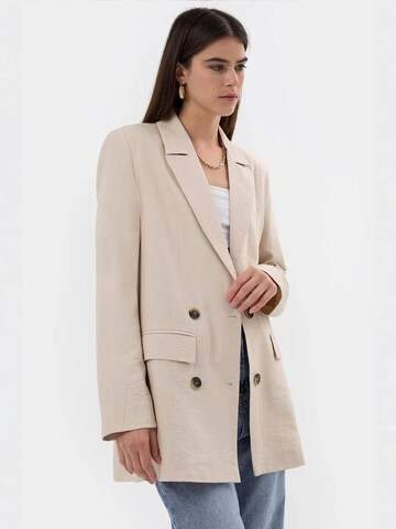 Hiccup Blazer in Beige