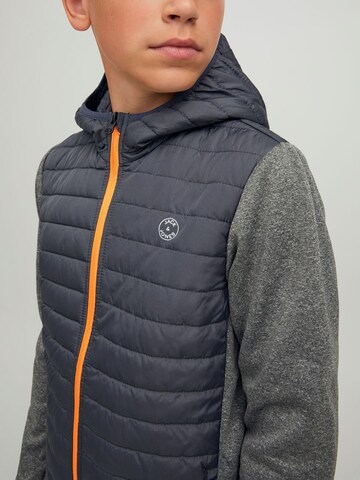 Jack & Jones Junior Φθινοπωρινό και ανοιξιάτικο μπουφάν 'Multi' σε γκρι