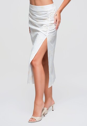 Jupe Ombre en blanc