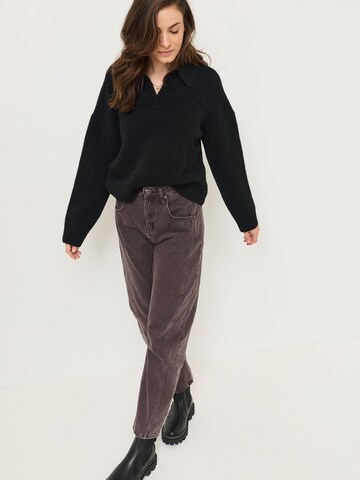 Tamaris Sweater in Black