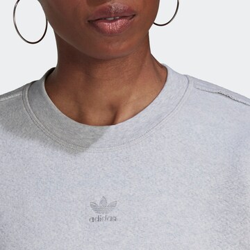 Sweat-shirt 'Cozy Loungewear' ADIDAS ORIGINALS en gris