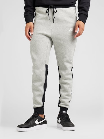 Nike Sportswear Конический (Tapered) Штаны 'TECH FLEECE' в Серый: спереди