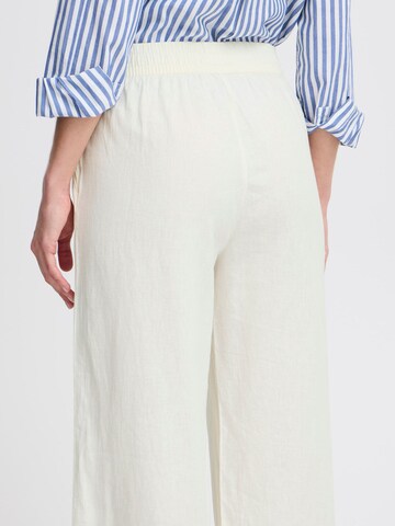 Loosefit Pantalon 'FALAKKA ' b.young en blanc