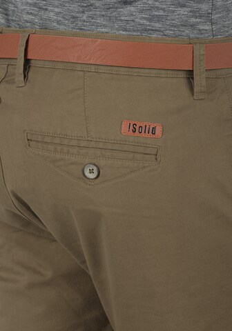 !Solid Regular Chinoshorts 'Montijo' in Braun