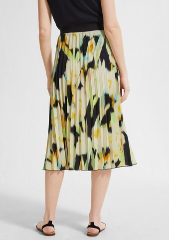 COMMA Skirt in Yellow: back